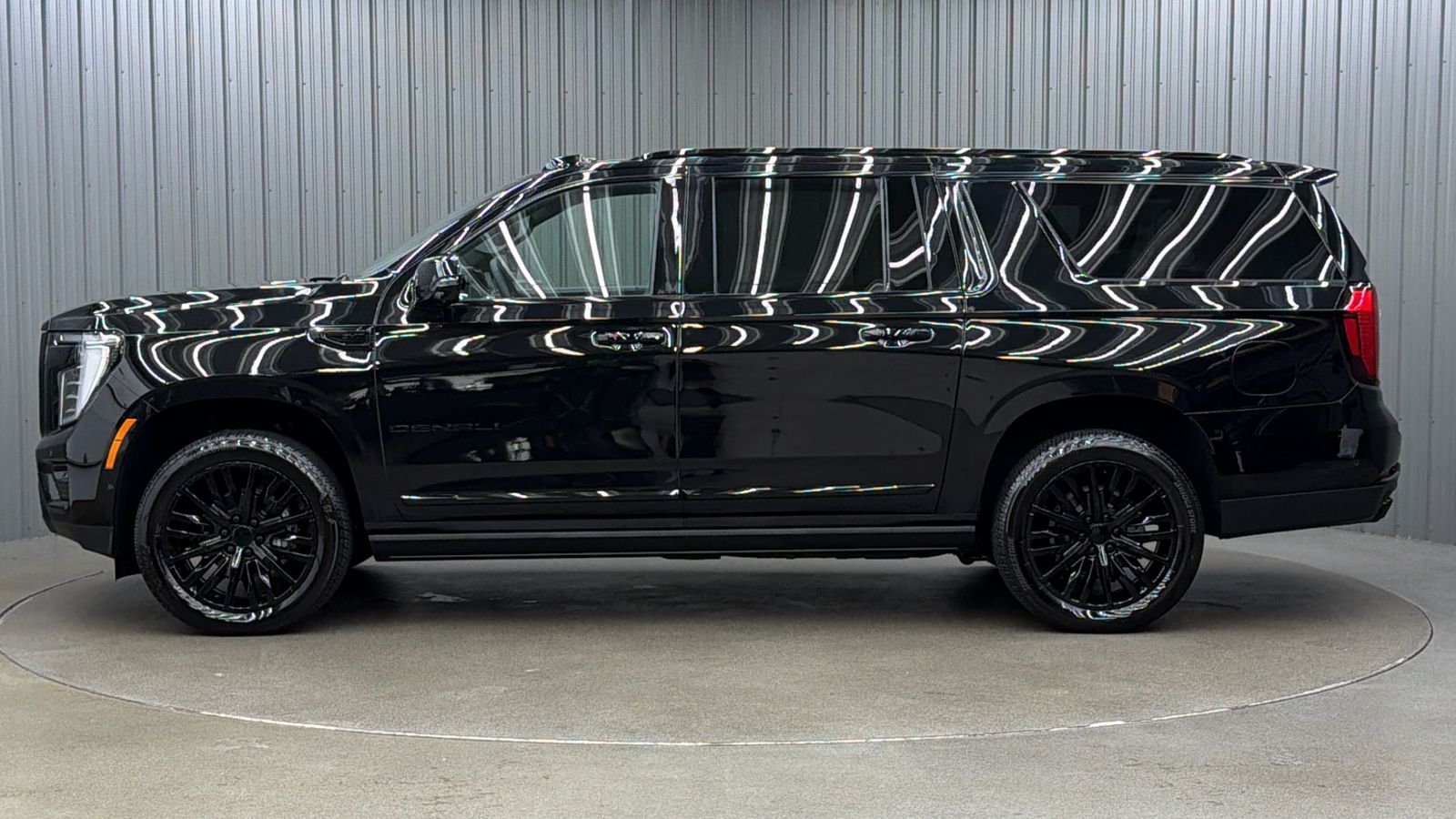 gmc yukon xl 2026 1GKS2JKL3TR242978 image gmc yukon xl 2026 1GKS2JKL3TR242978 image
